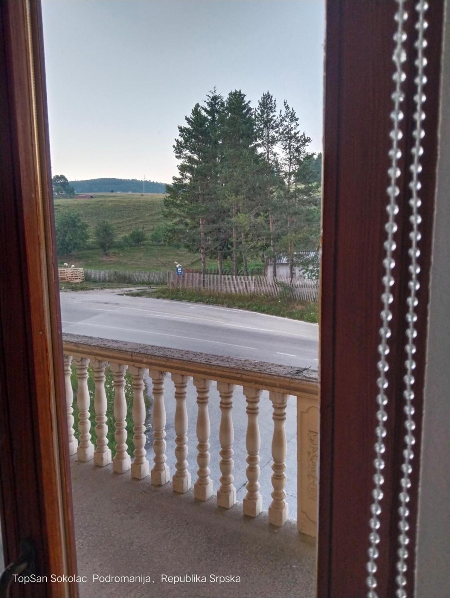 Topsan Prenociste * Sokolac